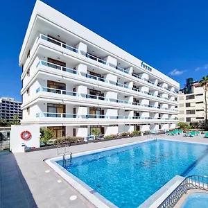 Aparthotel Fayna